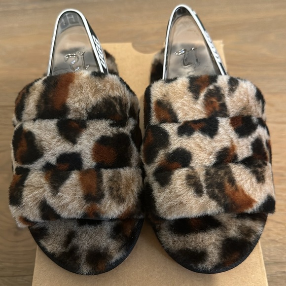 NIB TODDLER FLUFF LEOPARD SLIDE - Picture 6 of 7